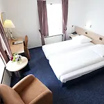 Fletcher Hotel-restaurant De Korenbeurs Hotel 4*
