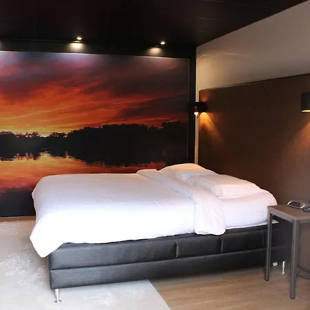 Ξενοδοχείο Fletcher Hotel-restaurant De Korenbeurs 4*