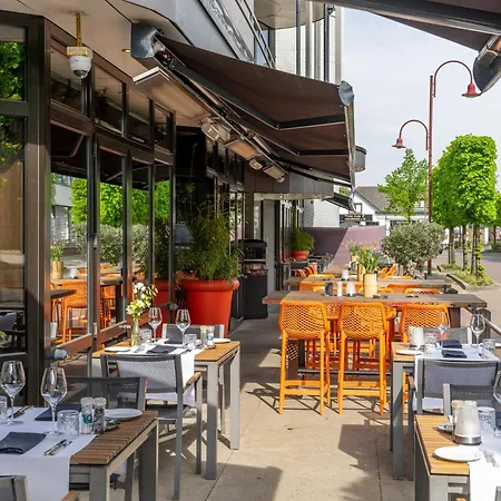 Fletcher Hotel-restaurant De Korenbeurs 4* מאדה