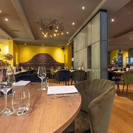 Fletcher Hotel-restaurant De Korenbeurs 4* Маде