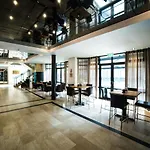 Fletcher Hotel-restaurant De Korenbeurs Otel 4*