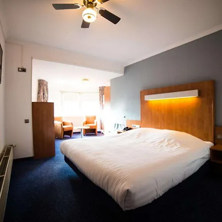 Fletcher Hotel-restaurant De Korenbeurs Hotell