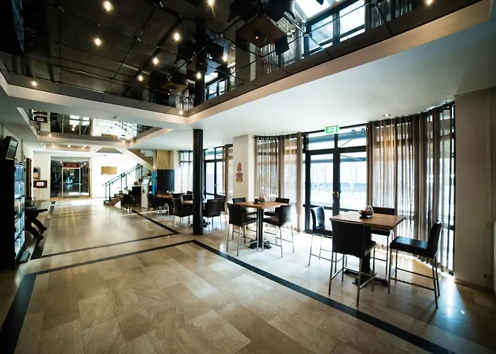 Fletcher Hotel-restaurant De Korenbeurs Hotel 4*
