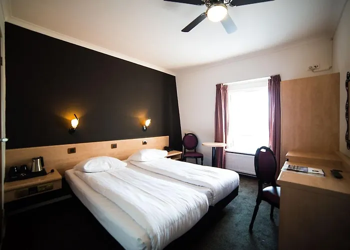 Fletcher Hotel-restaurant De Korenbeurs Hotel 4*